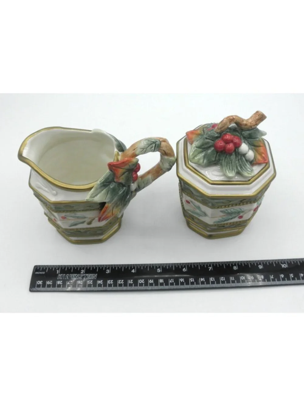 Winter Wonderland by Fitz & Floyd Cream & Covered Sugar Set Pattern Code: FITWIW